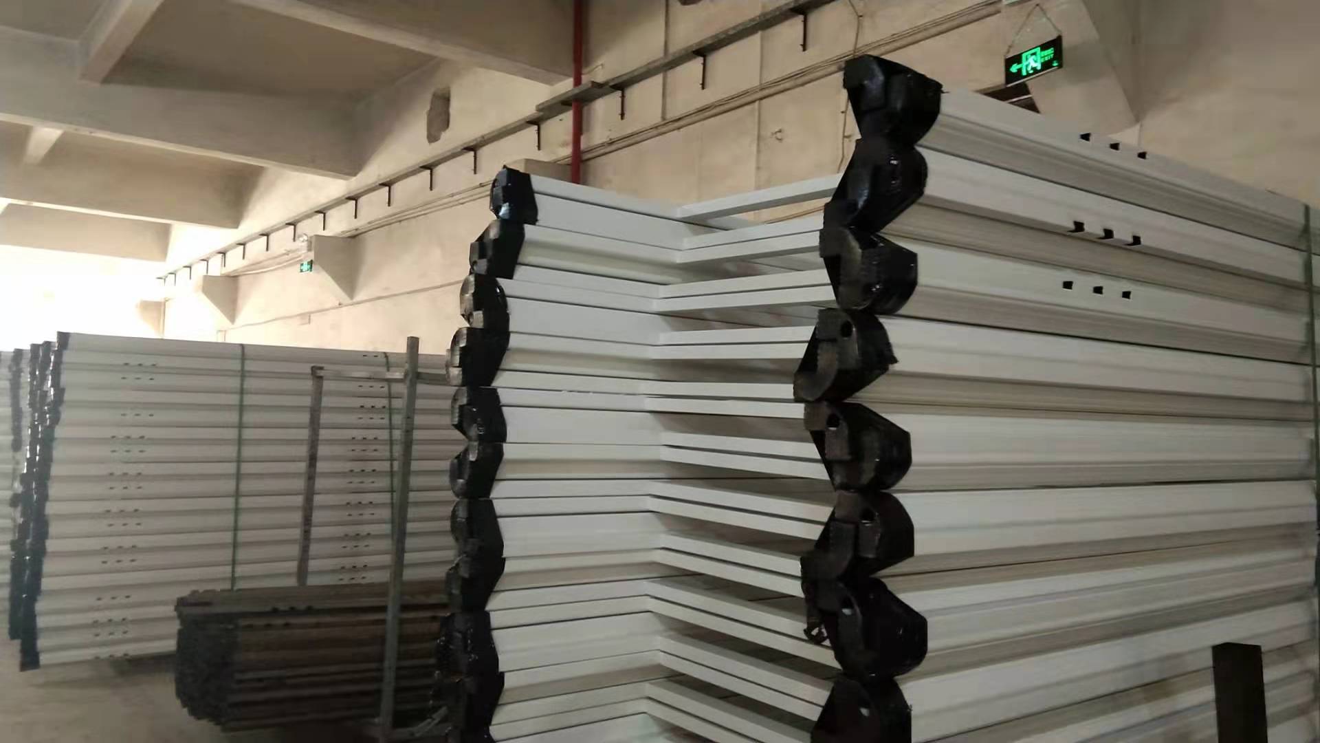 铁床都是怎么样打包装的？