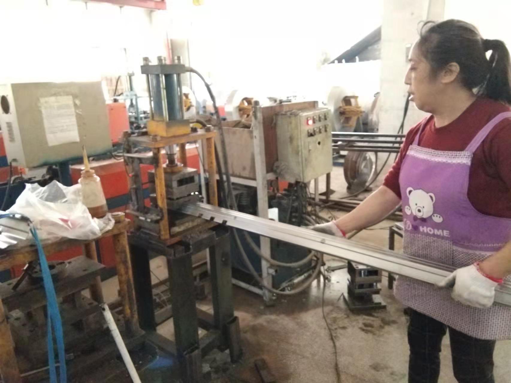 公寓床制作工艺流程是怎样的？